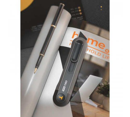 Технический нож "Home Series Black" Deli HT4008  Т-образное лезвие с механизмом автоматического возврата, эксклюзивный дизайн, корпус из высококачественного софттач пластика