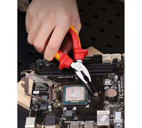 Диэлектрические удлиненные плоскогубцы Deli DL512106 160мм, сталь Cr-V, сертификат VDE для работ под напряжением до 1000 В
