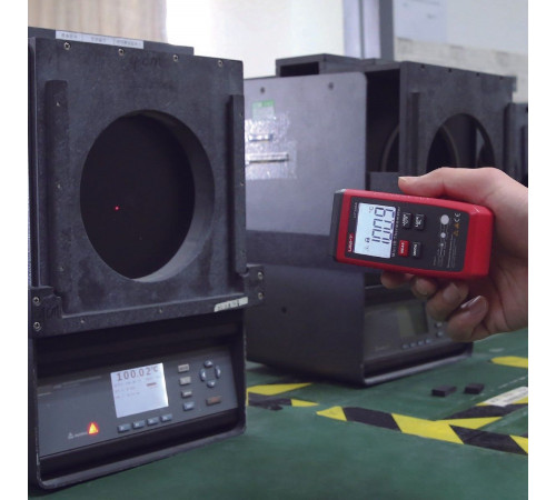 Термометр UNI-T Портативный бесконтактный UT306A , 20C~550C