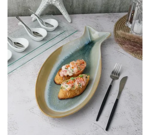 Блюдо овальное 41,5*18 см h3,5 см Рыба Blue Fish Frutti di Mare P.L. [1]