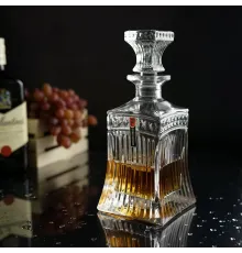 Графин 0,5 л штоф с крышкой Graph h24 см 10*10 см стекло P.L. - BarWare [1]