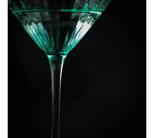 Рюмка коктейльная 450 мл Мартини зеленая Green Glass Optical d 13,2 см h19,1 см P.L. - BarWare [4]