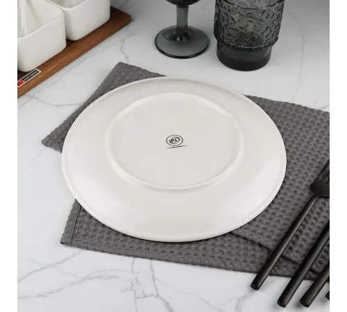 Тарелка d 25,5 см без борта белая фарфор P.L. Proff Cuisine [6]