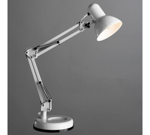 Настольная лампа Arte Lamp Junior A1330LT-1WH