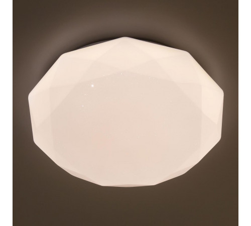 Потолочная люстра Citilux Астрон CL733330G