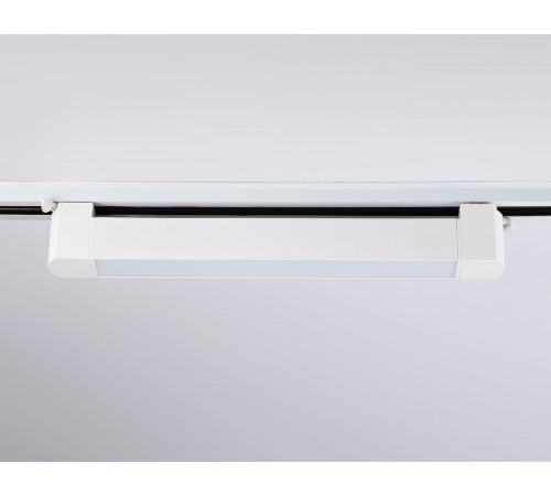 Трековый однофазный светильник Ambrella Light Track system GL6730