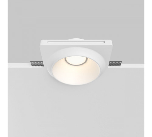 Встраиваемый светильник Maytoni Gyps Modern DL124-GU10-01-TRS-W
