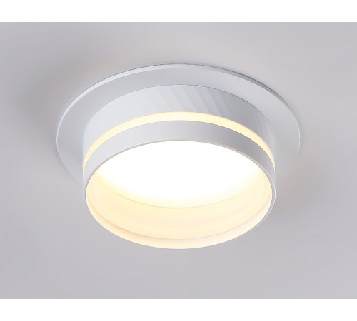 Встраиваемый светильник Ambrella Light GX53 Acrylic tech TN5218