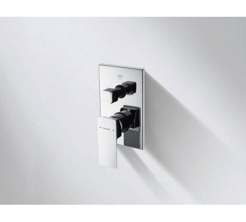 Смеситель для душа встраиваемый на 3 потока Bravat Phillis P69195C-ENG, хром