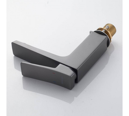 Смеситель для раковины Shevanik S4401T, оружейная сталь