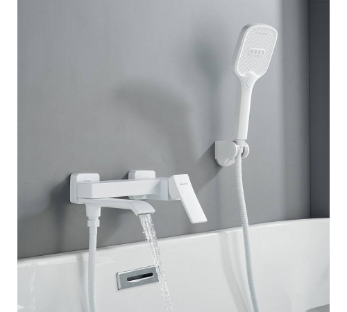 Смеситель для ванны Shevanik S4002C, белый